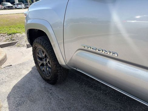 Used 2023 Toyota Tacoma SR5 w/ Technology Package AWD/4WD image 13