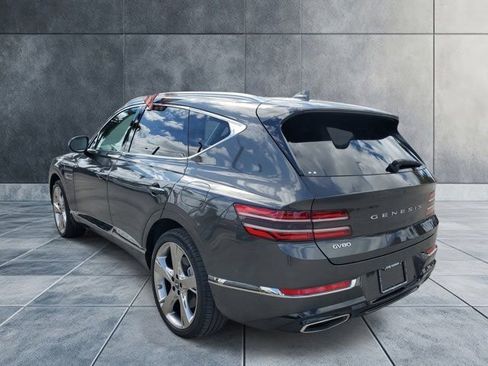 Used 2024 Genesis GV80 2.5T Prestige w/ Prestige Package image 3