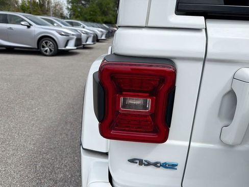 Used 2024 Jeep Wrangler High Altitude image 10