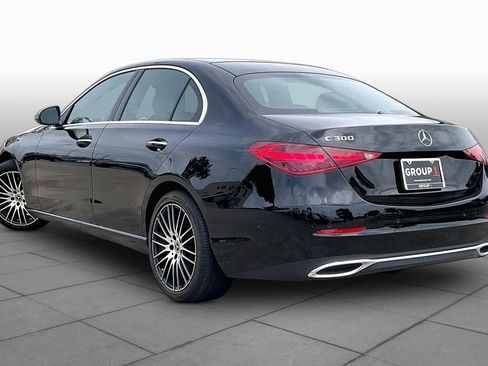 Used 2025 Mercedes-Benz C 300 Sedan image 10