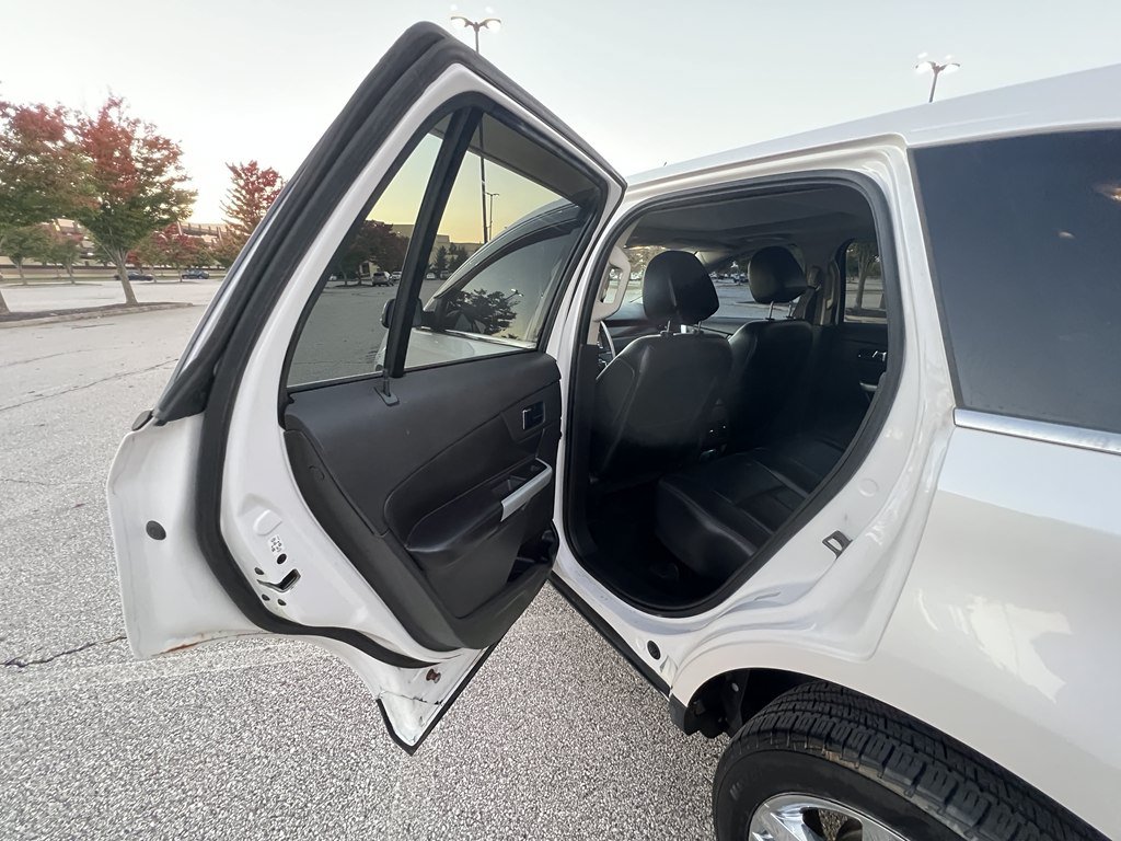 Used 2013 Ford Edge Limited AWD/4WD image 14