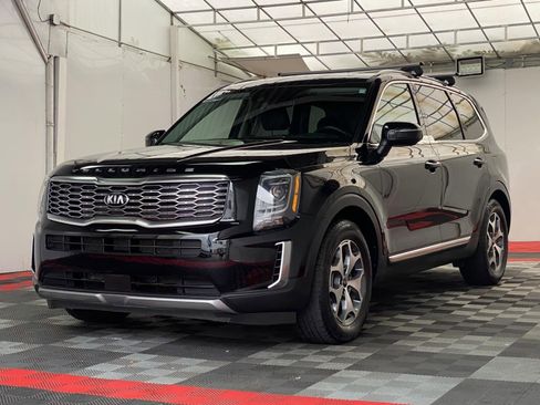 Used 2020 Kia Telluride EX w/ Towing Package AWD/4WD image 3