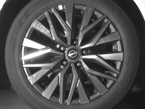 Used 2025 Nissan Altima 2.5 SV FWD image 15