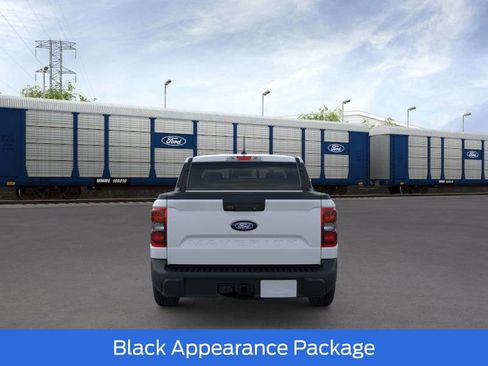 New 2026 Ford Maverick Lariat w/ Black Appearance Package AWD/4WD image 6