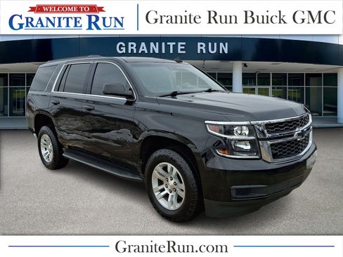 Used 2018 Chevrolet Tahoe LT image 1