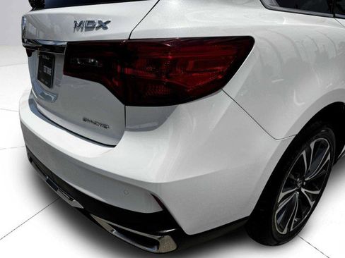 Used 2020 Acura MDX SH-AWD w/ Technology Package image 15