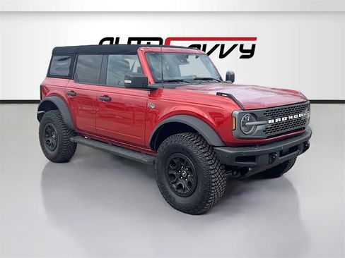 Used 2024 Ford Bronco Wildtrak image 1