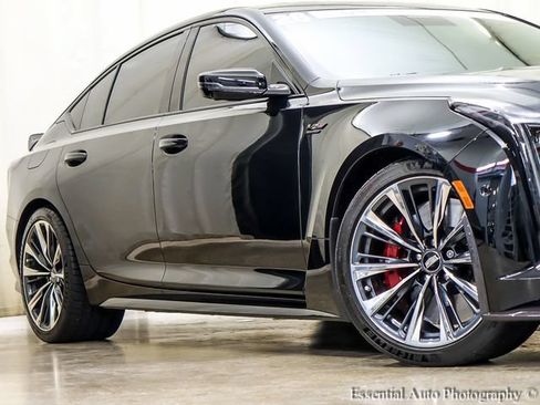 Certified 2026 Cadillac CT5 V Blackwing w/ Carbon Fiber 1 Package RWD image 7