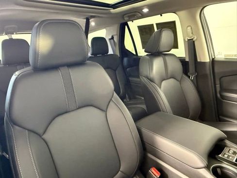 Used 2024 Honda Pilot Touring image 53