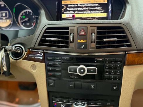 Used 2012 Mercedes-Benz E 550 Coupe image 17