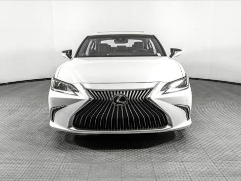 Used 2019 Lexus ES 350 w/ Premium Package FWD image 12