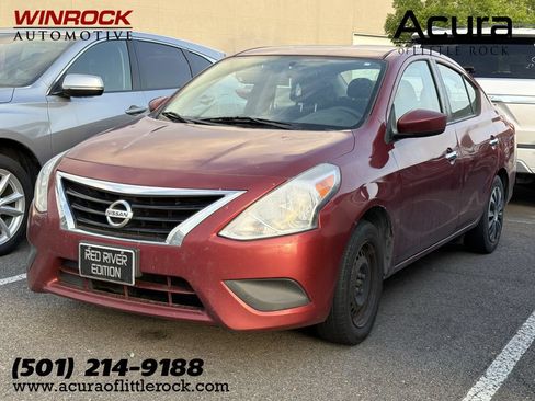 Used 2017 Nissan Versa SV FWD image 1