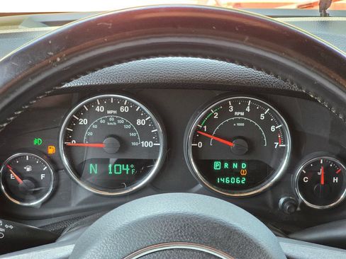 Used 2013 Jeep Wrangler Unlimited Sport AWD/4WD image 30