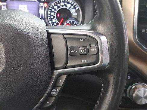 Used 2022 RAM 1500 Laramie AWD/4WD image 17