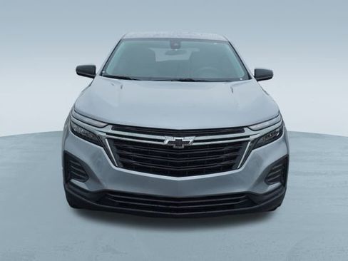 Used 2024 Chevrolet Equinox LS w/ Sport Edition image 2