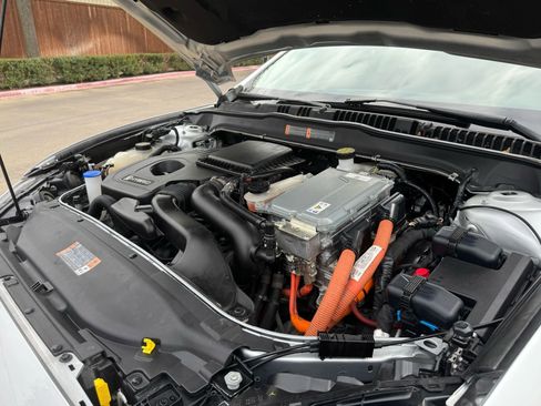 Used 2018 Ford Fusion S image 29