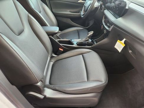 Certified 2024 Buick Encore GX Sport Touring w/ Comfort Package FWD image 14