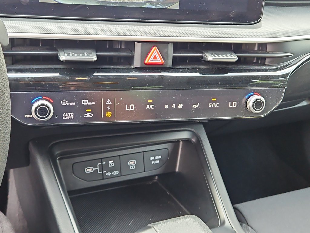 Used 2026 Kia K5 LXS FWD image 31