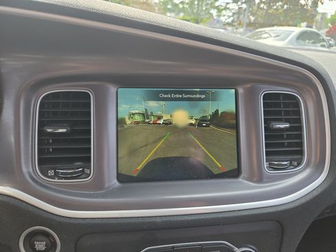 Used 2022 Dodge Charger Scat Pack RWD image 31