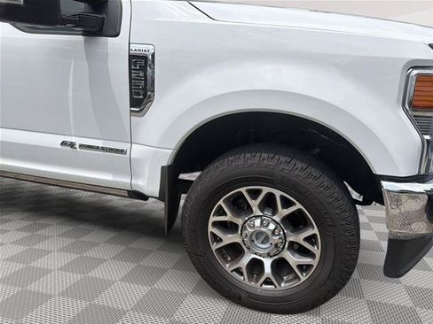 Certified 2020 Ford F250 Lariat AWD/4WD image 5