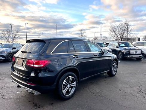 Certified 2017 Mercedes-Benz GLC 300 4MATIC image 11