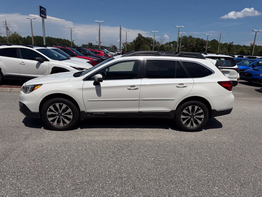 Used 2017 Subaru Outback 2.5i Limited w/ Popular Package #5 AWD/4WD image 12