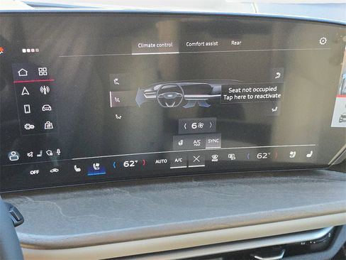 New 2025 Audi Q5 Prestige image 27