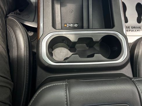 Used 2022 Chevrolet Silverado 2500 High Country w/ Z71 Off-Road Package image 22