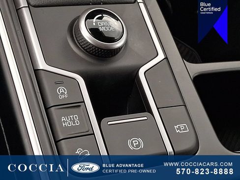 Used 2025 Kia Sorento LX FWD image 25
