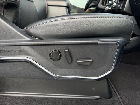 Used 2024 Ford F250 Lariat image 35