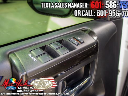 Used 2020 Toyota 4Runner TRD Off-Road AWD/4WD image 12