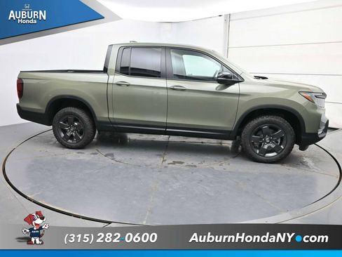 New 2026 Honda Ridgeline TrailSport image 13