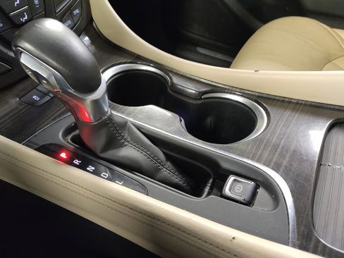 Used 2019 Buick Envision Preferred image 26