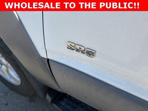 Used 2003 Toyota 4Runner SR5 image 9