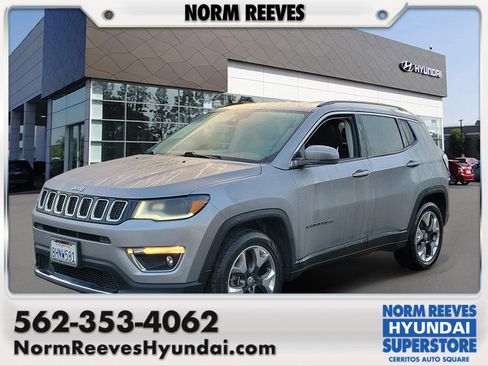 Used 2018 Jeep Compass Limited w/ Navigation Group image 1
