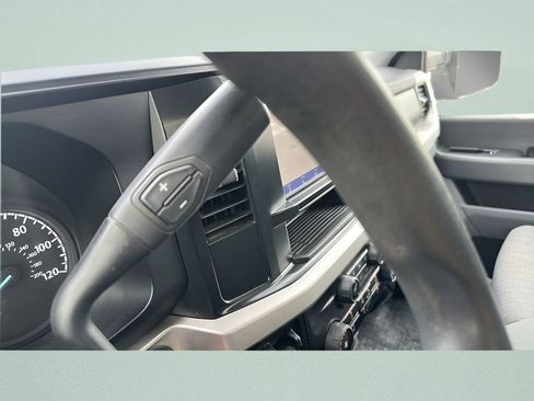 Used 2024 Ford F350 XLT AWD/4WD image 16