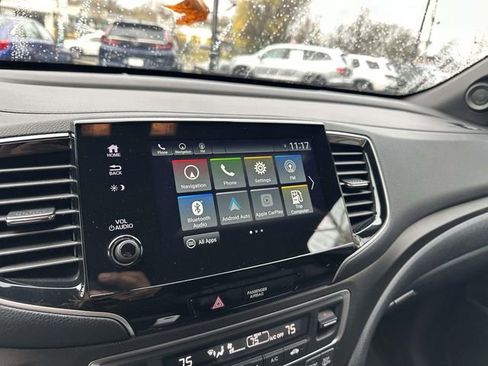 Certified 2022 Honda Pilot TrailSport image 23