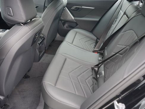 Used 2025 BMW i5 xDrive40 w/ M Sport Package image 20