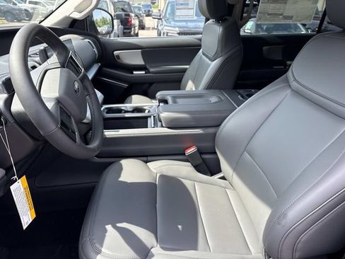 New 2026 Ford Expedition Active RWD image 22