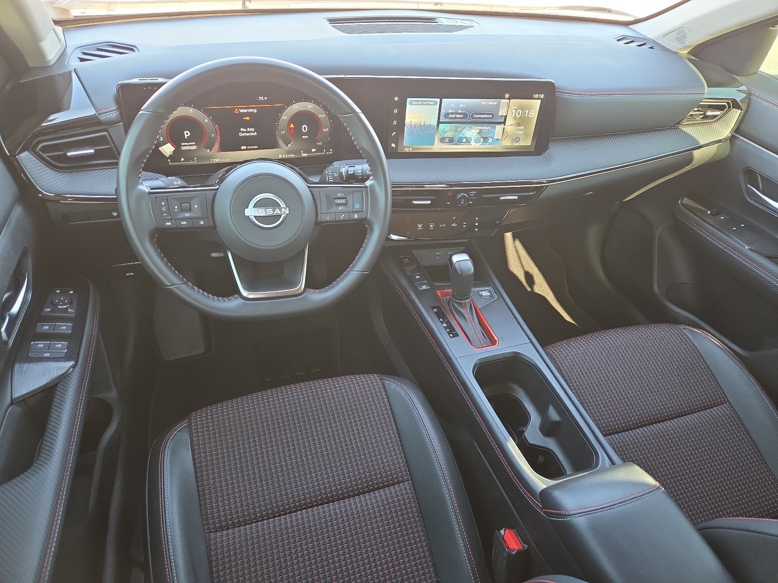Used 2025 Nissan Kicks SR w/ Illumination Package AWD/4WD image 11