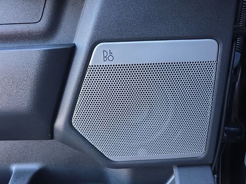 Used 2022 Ford F150 Lariat w/ Max Trailer Tow Package image 15