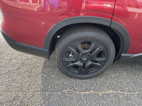 Used 2025 Subaru Ascent Bronze Edition image 43