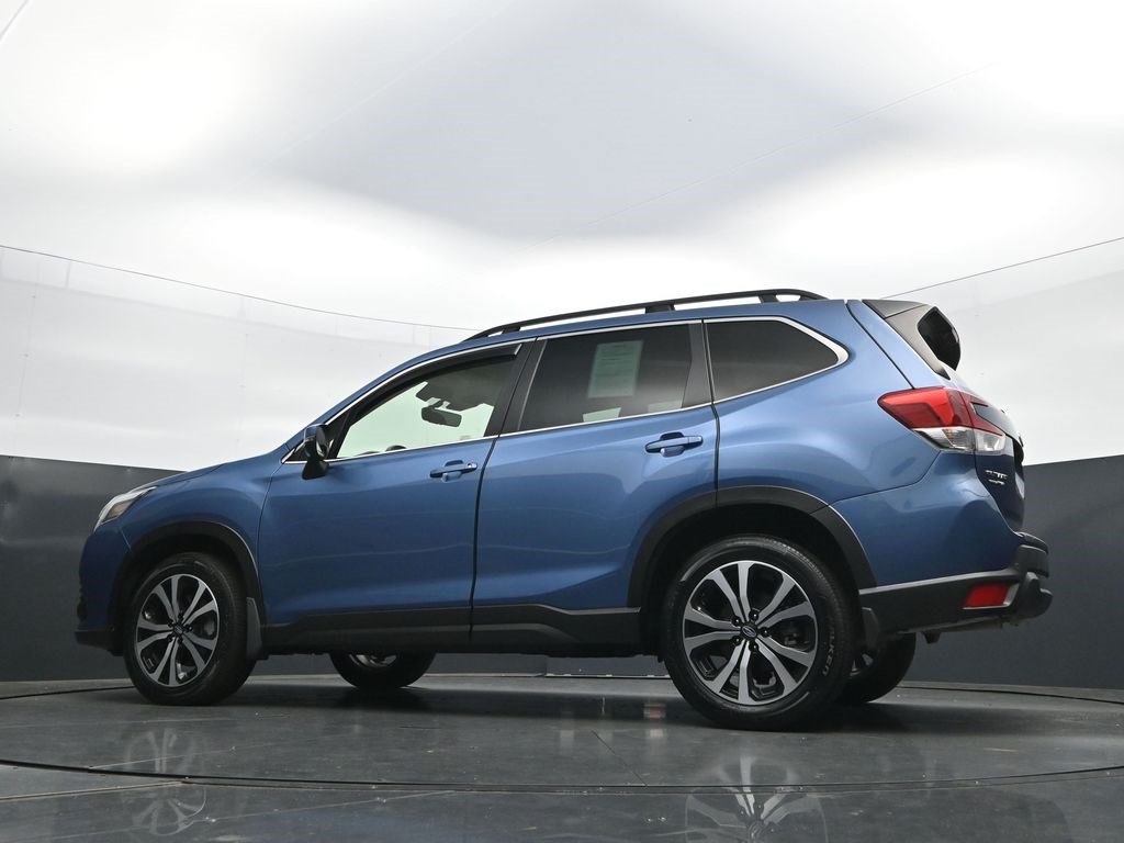 Used 2024 Subaru Forester Limited AWD/4WD image 39