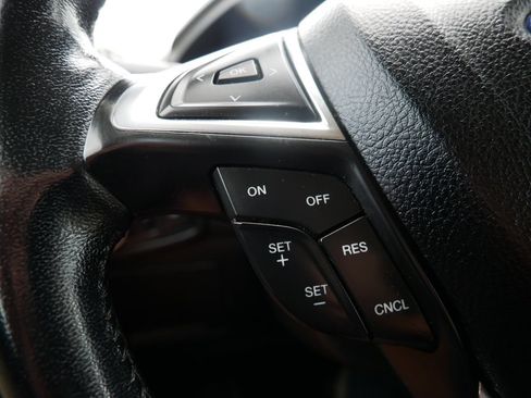 Used 2023 Ford Edge SEL AWD/4WD image 26