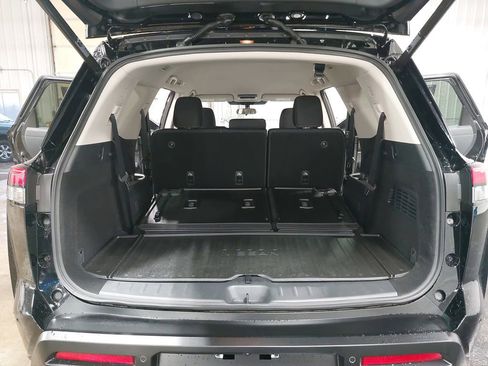 New 2026 Nissan Pathfinder SV AWD/4WD image 14