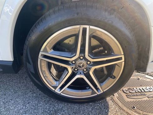 Certified 2022 Mercedes-Benz GLS 450 4MATIC image 8