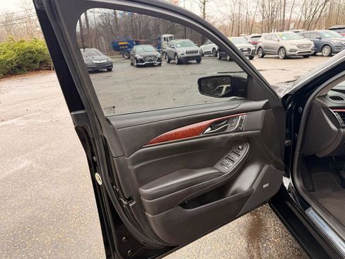 Used 2014 Cadillac CTS Luxury image 17