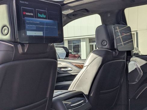 Certified 2023 Cadillac Escalade Sport Platinum image 19