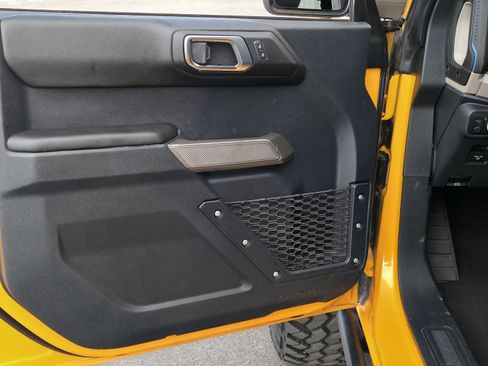 Used 2022 Ford Bronco Wildtrak image 22