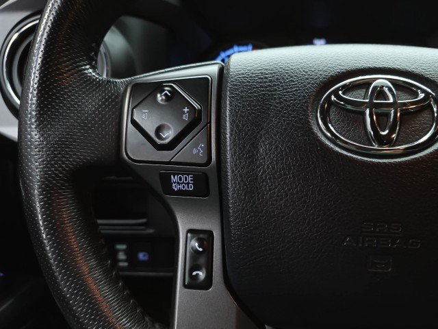 Used 2019 Toyota Tacoma TRD Sport w/ Technology Package AWD/4WD image 21